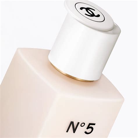 chanel n 5 emulsione per il corpo prezzo